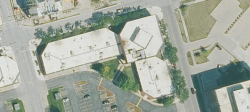 Office Units with Atrium