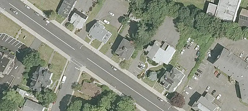 9-Unit Multifamily Building