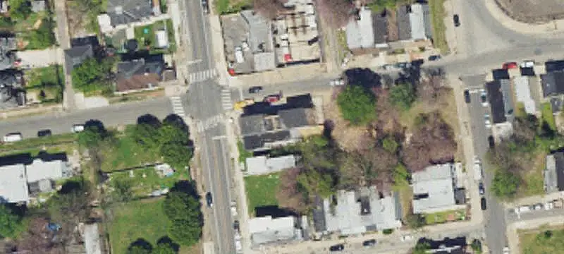 5-Unit Apartment Building