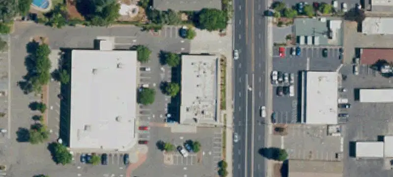 Three-Suite Retail Strip Center