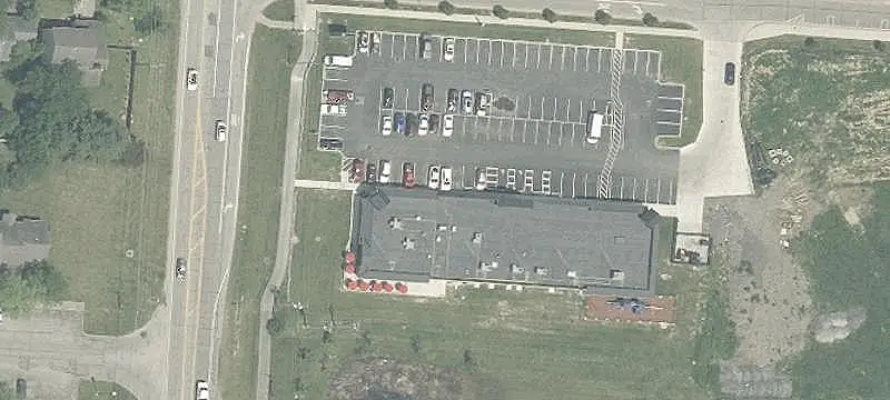 Multi-Tenant Shopping Center