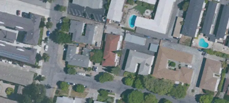 4-Unit Townhome-Style Multifamily Building