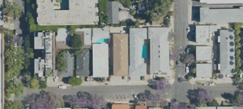 8-Unit Apartment Building