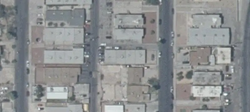 4-Unit Apartment Building