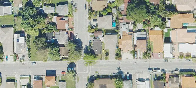Duplex with Detached Unit