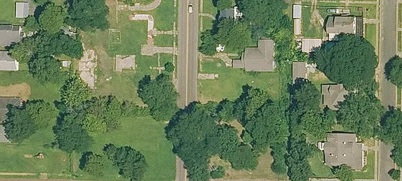 Commercial Land