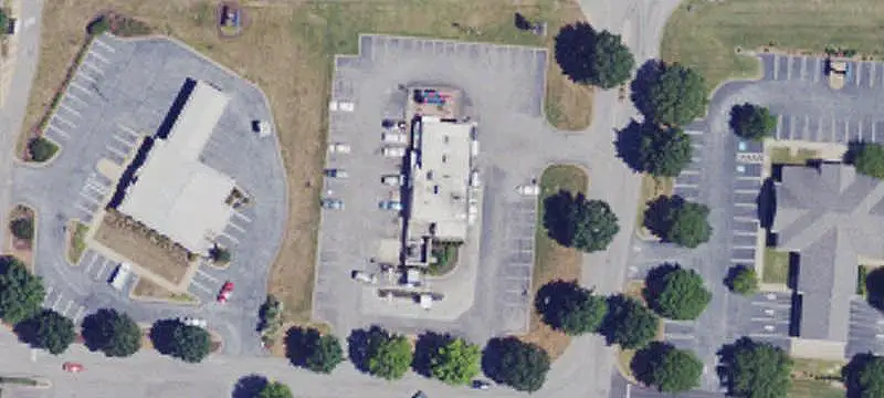 Freestanding Restaurant with Parking