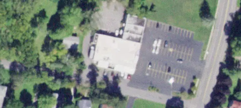 Single-Story Shopping Center