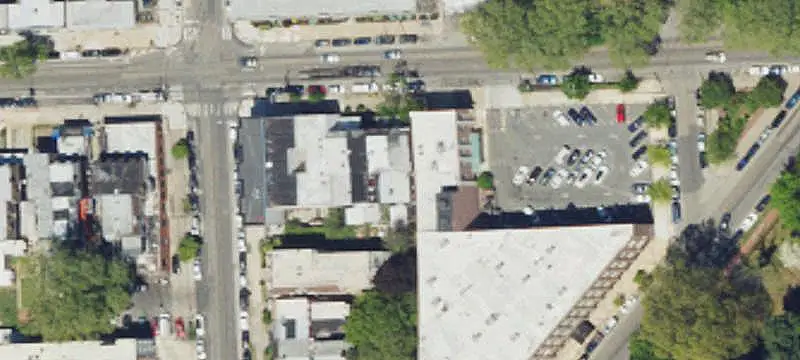 3-Unit Apartment Building