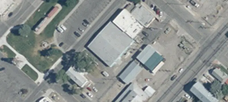 Updated Office-Warehouse Flex Space