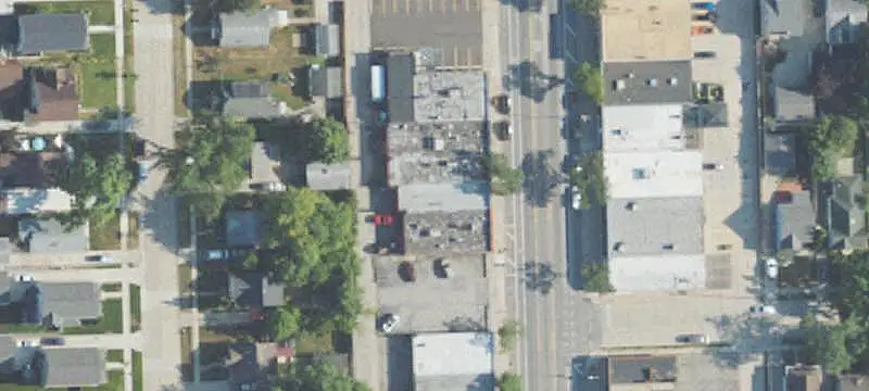 Three-Unit Retail Building