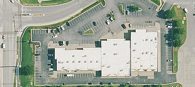 Shopping Center with End-Cap Space