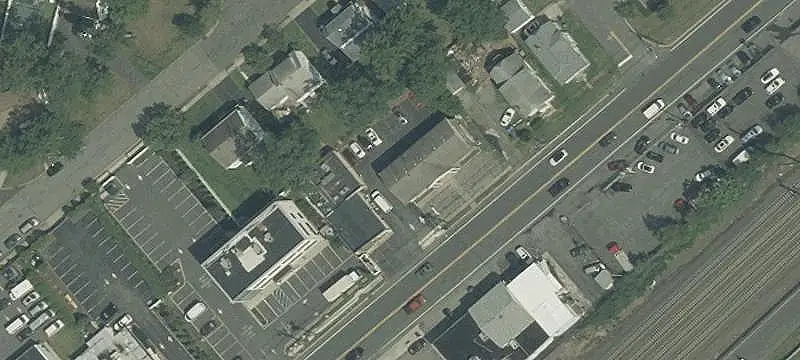 Specialty Property Near Metropark