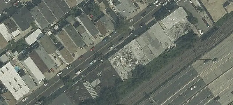 Two-Space Warehouse with Overhead Doors