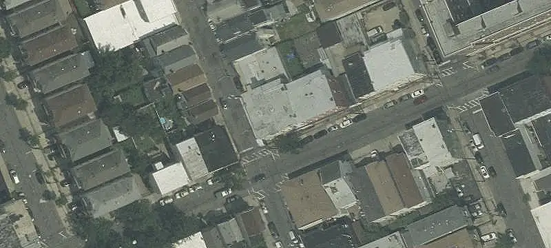 7-Unit Apartment Building