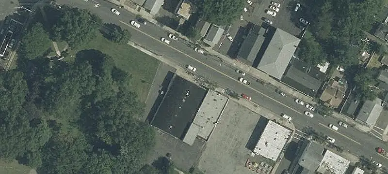 Flexible-Layout Retail Space