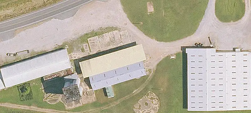 Warehouse with Grain Bin Facilities