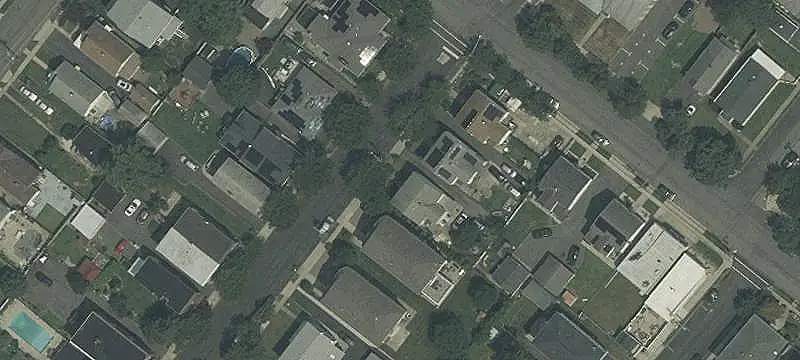 2-Unit Duplex with Separate Utilities