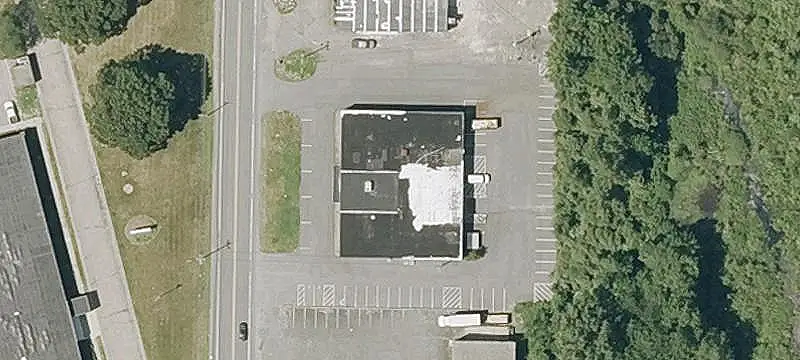 Flex Space with Bay Door