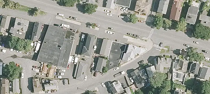 Two-Level Flex Space