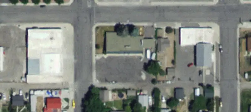 Restaurant Building with Upper-Level Kitchen