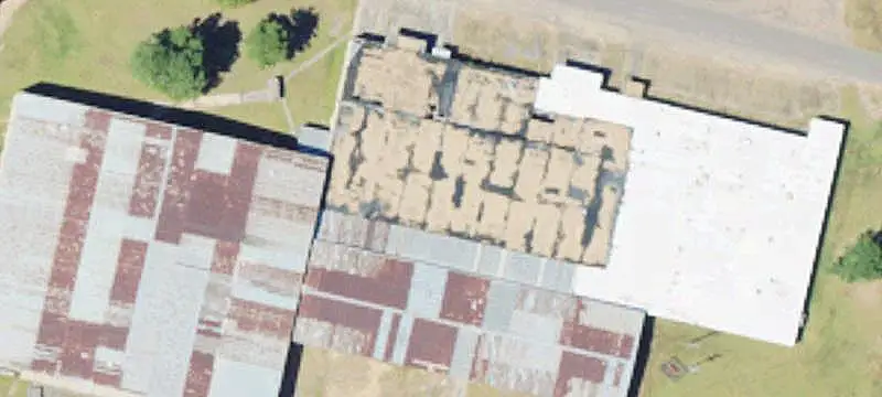 Warehouse with Drive-In Bay