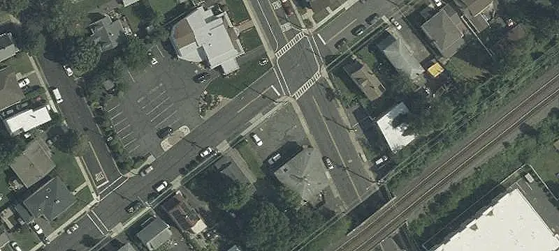Mixed-Use Property with Restaurant