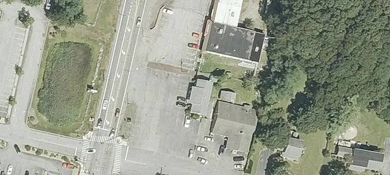 4-Unit Office Building