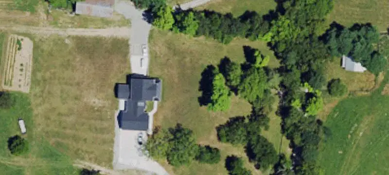 Equestrian Estate with Horse Facilities