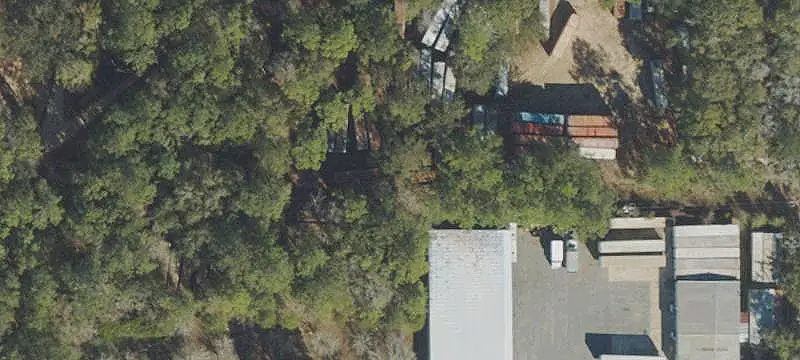 Auto Repair Facility with Yard