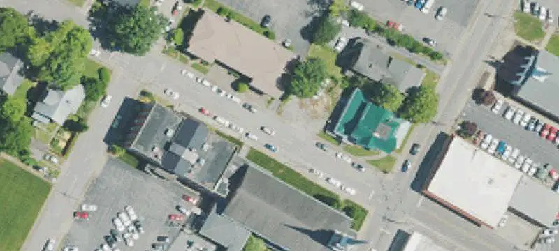 Specialty Property with Upper-Level Storage