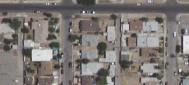 8-Unit Apartment Building