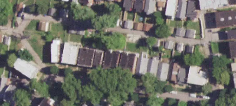 4-Unit Multifamily Building