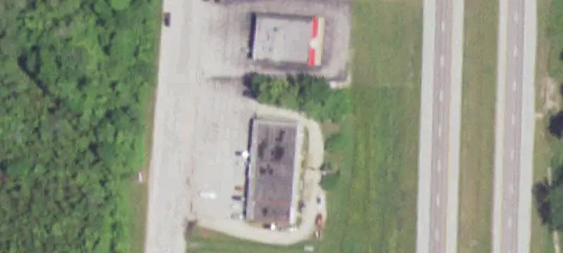 End-Unit Storefront
