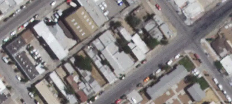 6-Unit Apartment Building