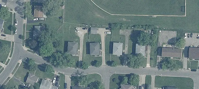 Two-Unit Duplex with Basement Laundry