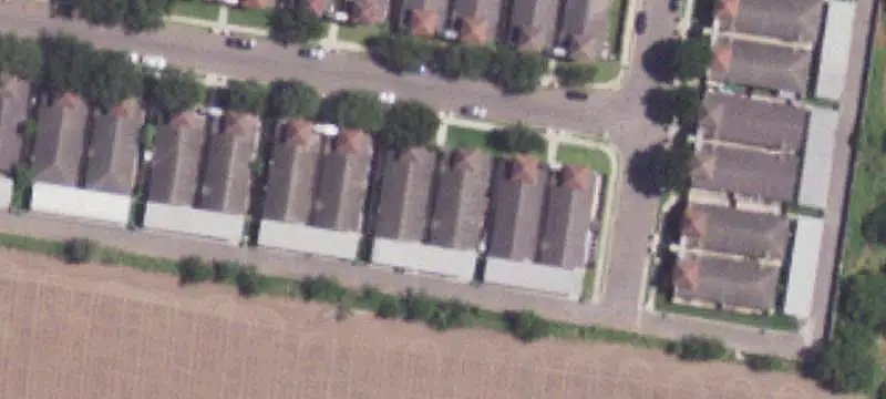 4-Unit Apartment Building