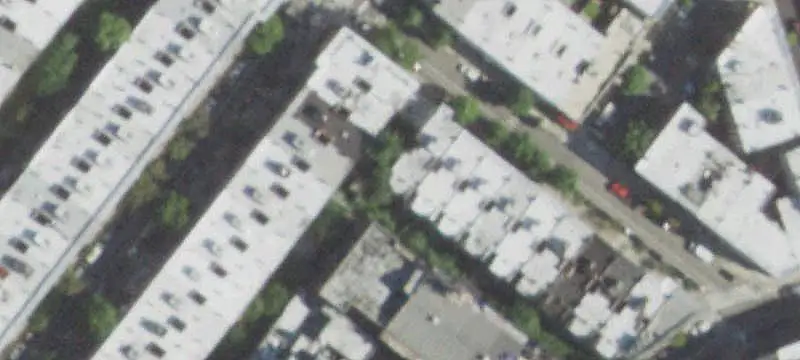 6-Unit Apartment Building