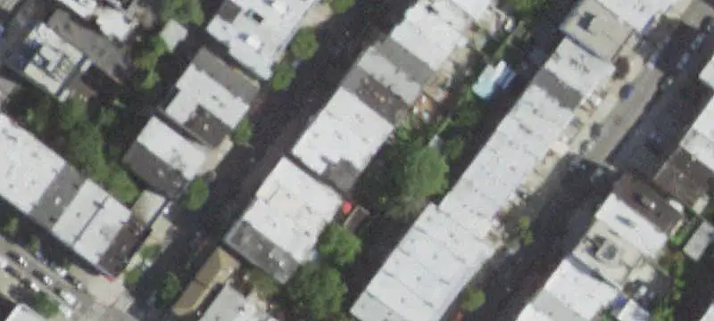 6-Unit Apartment Building