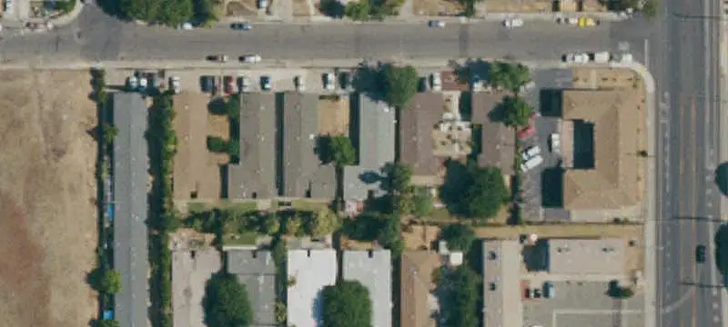 Renovated 4-Unit Quadplex