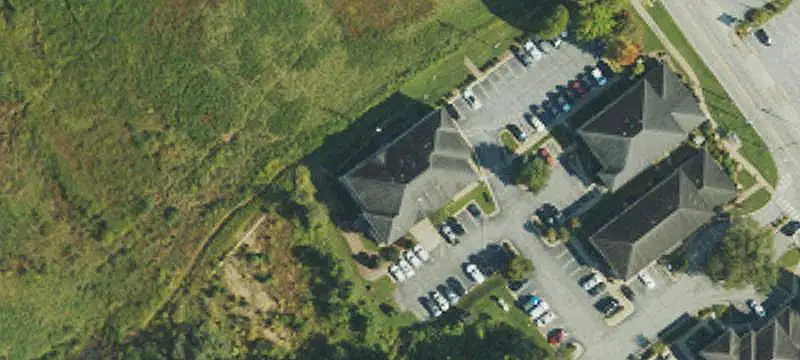 Single-Tenant Office Building
