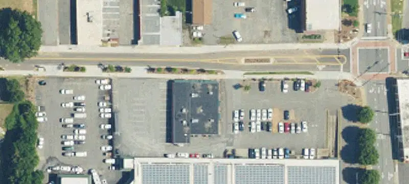 Four-Bay Downtown Retail Property
