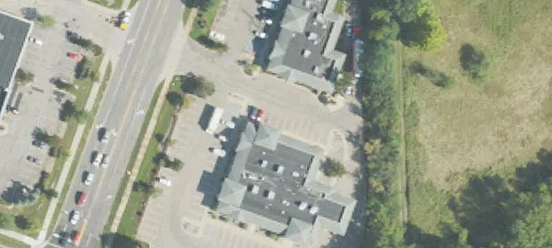 Multi-Tenant Retail Center