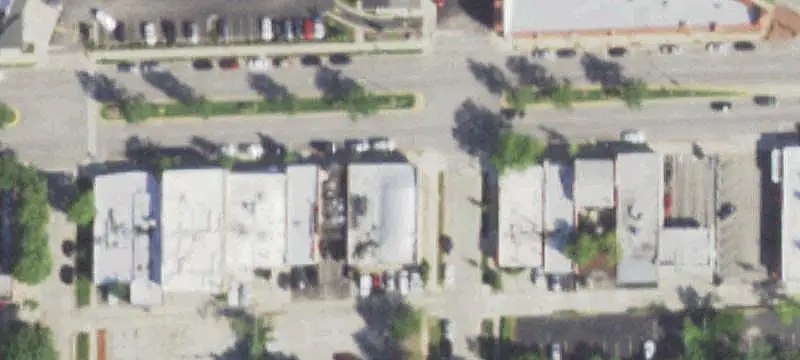 3-Unit Retail Building