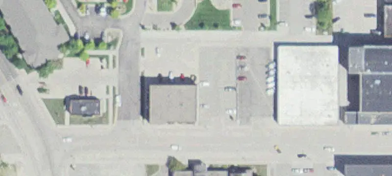 Office Building with Private Parking