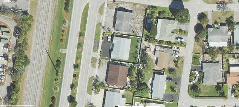 Duplex with Fenced Yards