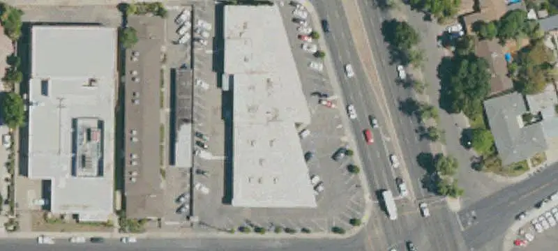 Retail Space with On-Site Parking