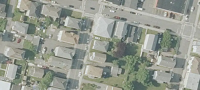 Two-Suite Mixed-Use Property
