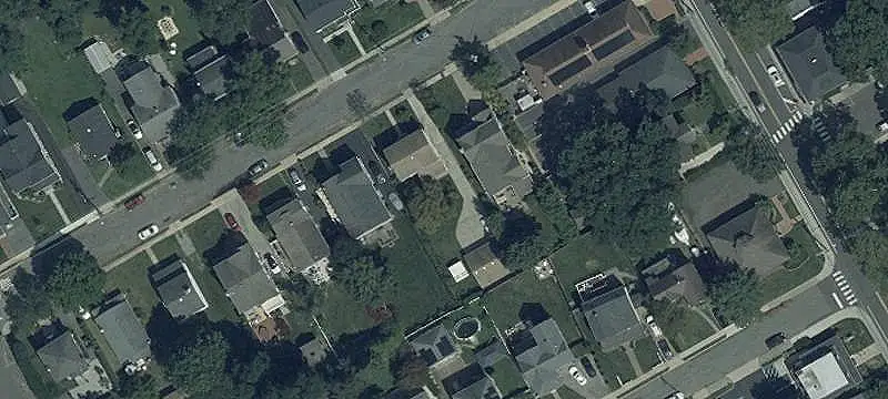 Self-Storage Facility with Apartment