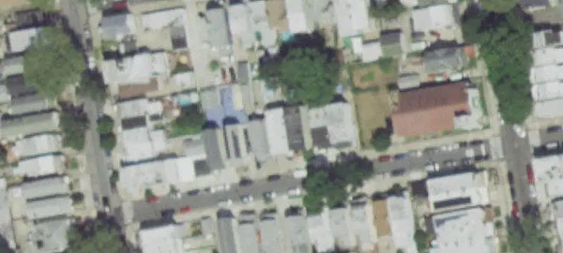 5-Unit Apartment Building